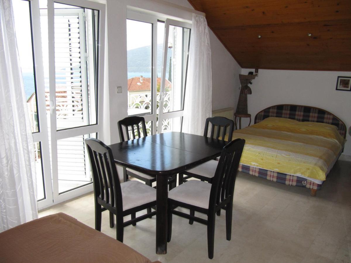 Bellavista Hotell Herceg Novi Exteriör bild