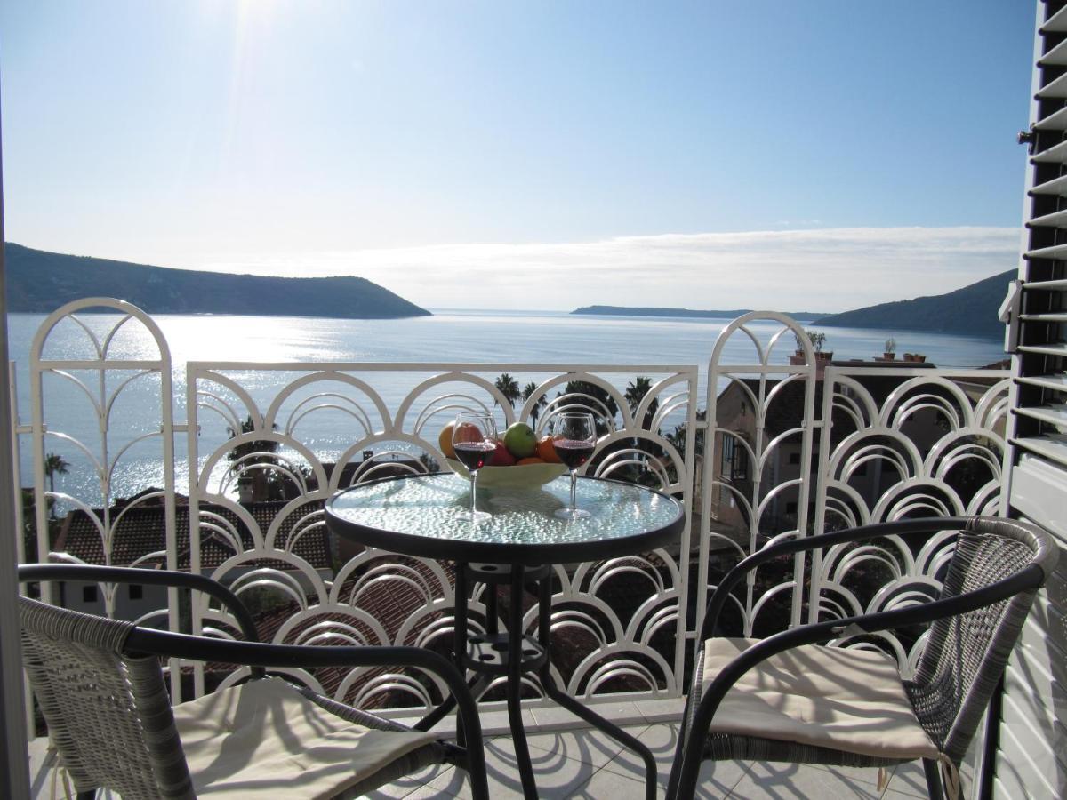 Bellavista Hotell Herceg Novi Exteriör bild